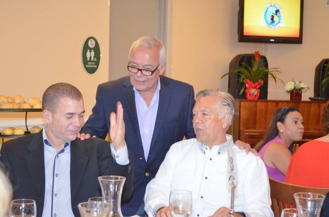 12733445_1032739153453698_2539245992372165629_n